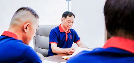 管理团队